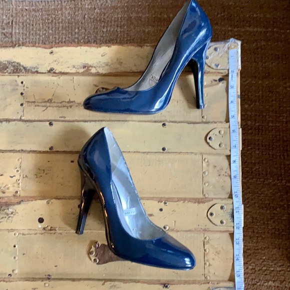 MOSSIMO TARGET VEGAN PATENT HIGH HEEL PUMPS 9 - Picture 2 of 14